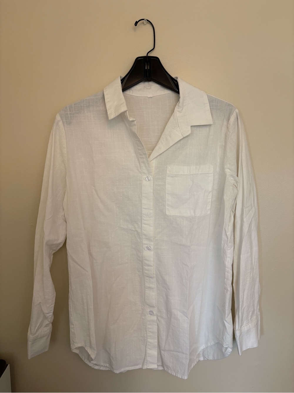 Source Unknown White Long-Sleeve Casual Button-Down Shirt